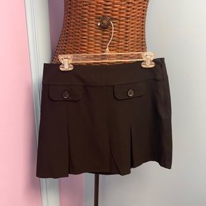 Cute Black Low Drop Waist Button Pleated Skirt ESSENTIAL Y2K